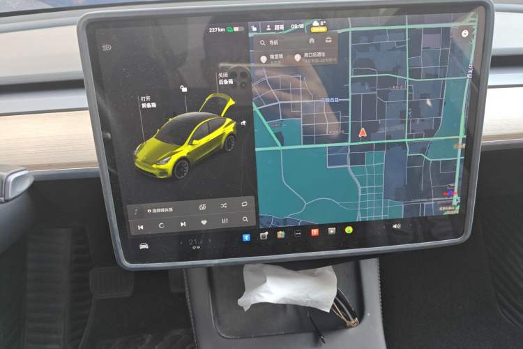 Used Tesla Model Y 2021 Long-Range All-Wheel-Drive Version
