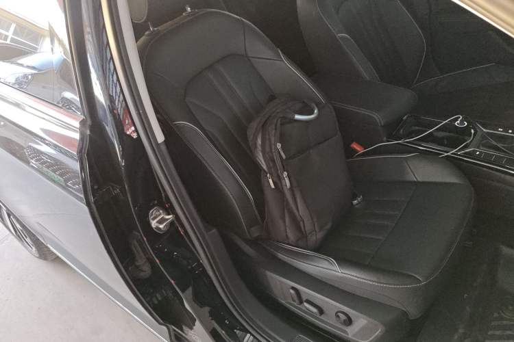 Used Volkswagen Passat 2022 330TSI Elite Edition
