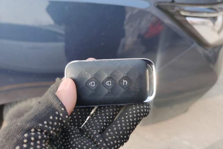 Used Wuling Jiachen 2022 1.5T CVT Smart Luxury Version
