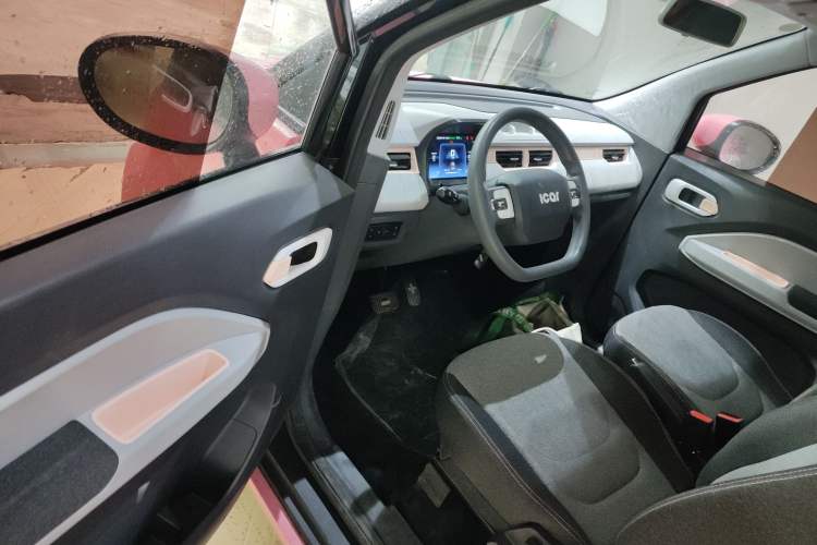 Used Chery QQ Ice Cream 2022 170km Sundae Phosphate Lithium-Ion