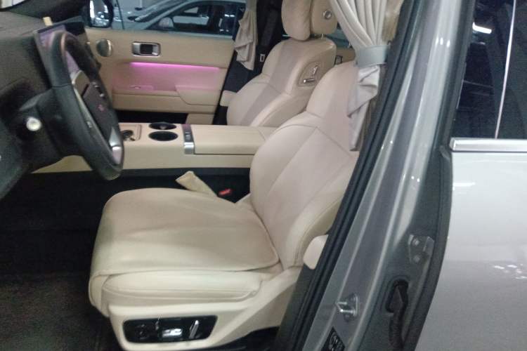 Used Li Auto L7 2023 Pro Model
