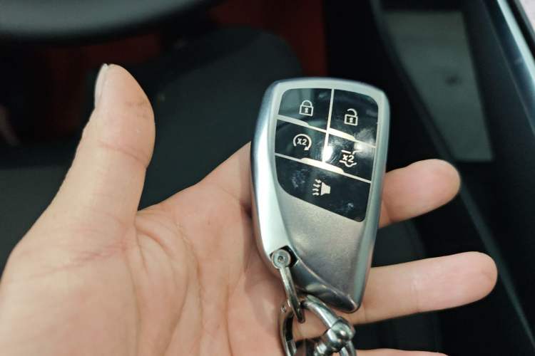 Used Buick LaCrosse 2025 28T Platinum Edition