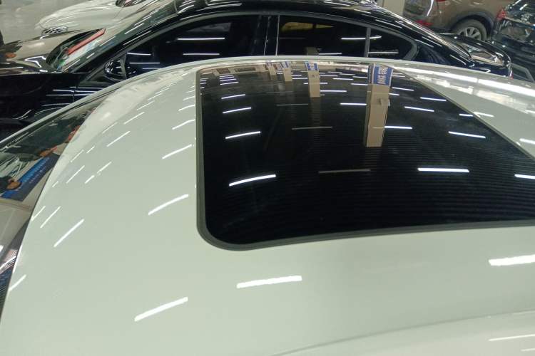 Used MG 5 2022 180 DVVT CVT Youth Luxury Edition
