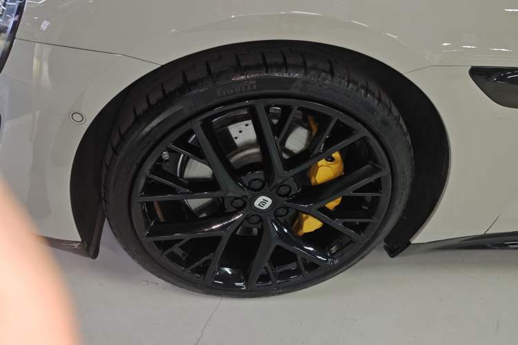 Used  SU7 2024 Four-Wheel Drive Ultra-Long Range Advanced Intelligent Driving Max Edition