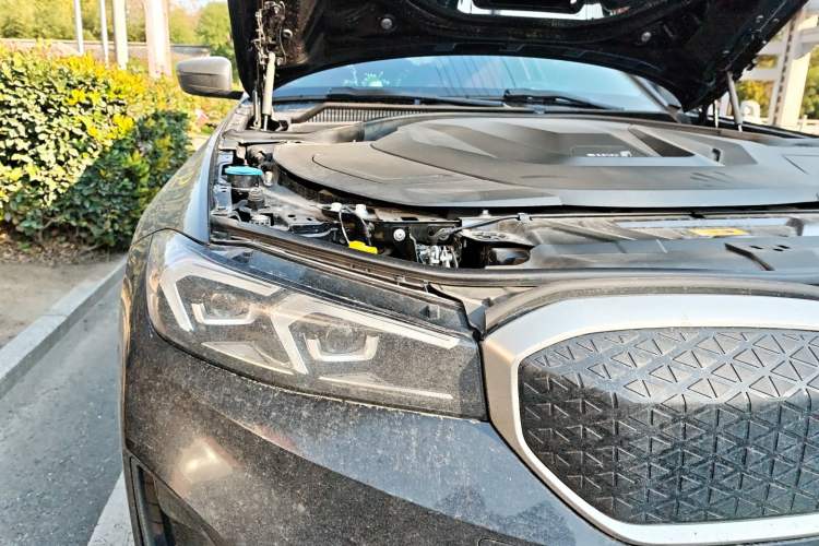 Used BMW i3 2025 eDrive 35 L
