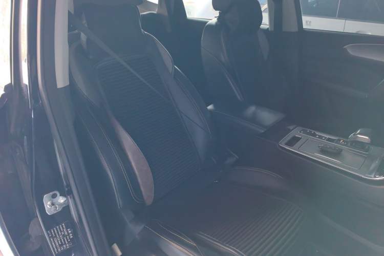 Used Roewe RX5 2020 PLUS 300TGI Automatic Ali National Style Ronglin Edition
