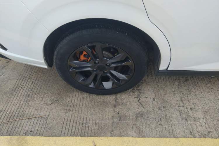 Used Dongfeng Aeolus Yixuan 2023 Mach Edition 1.5L Automatic Chasing Wind Version