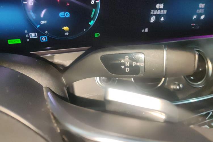 Used Mercedes-Benz E-Class New Energy 2022 Restyled E 350 e L Plug-in Hybrid Sedan
