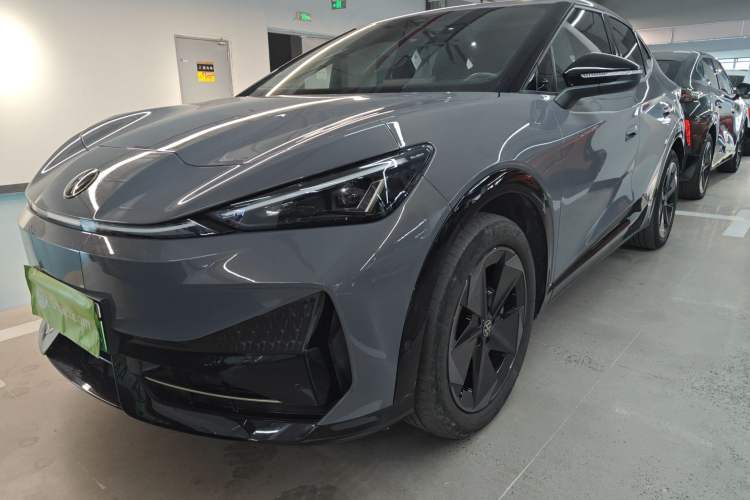 Used Volkswagen ID.UNYX 2024 Pro Long-Range Version