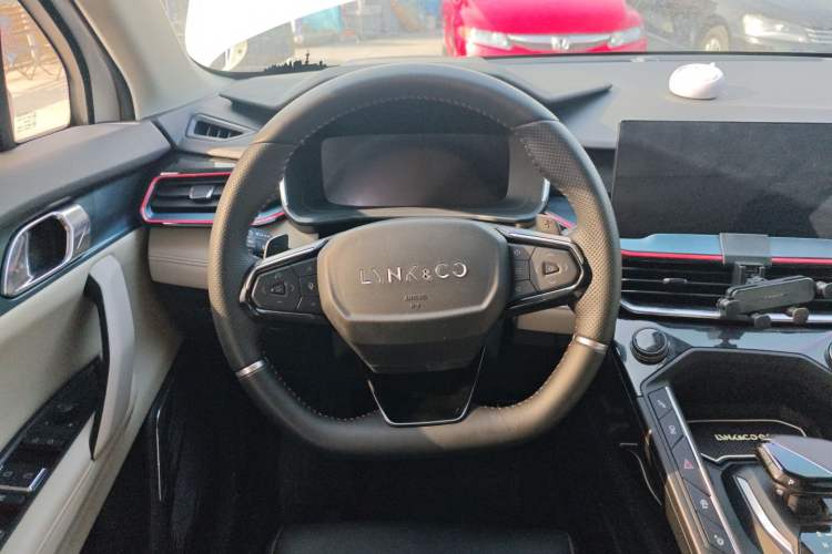 Used Lynk & Co 06 2020 1.5T YAO Halo
