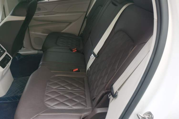 Used Volkswagen Tavendor 2023 380TSI Four-Wheel Drive R-Line Cruise Edition
