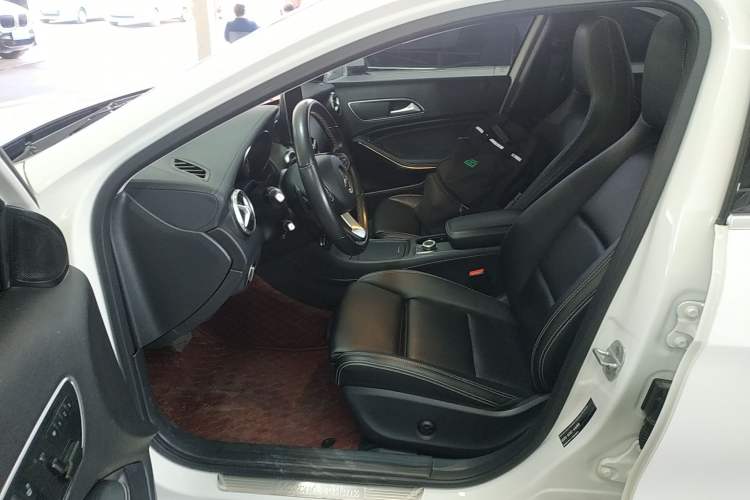 Used Mercedes-Benz GLA 2016 GLA 220 4MATIC Fashion Edition
