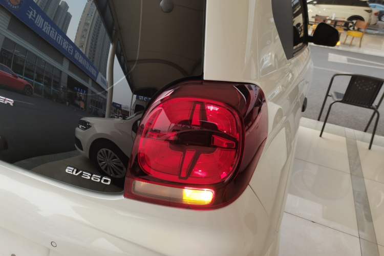 Used Roewe Clever 2021 302km Excellence Edition
