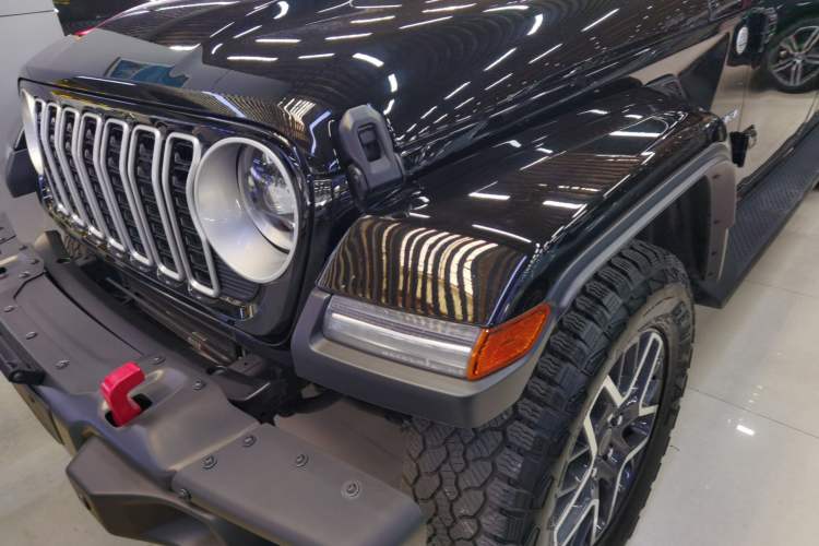 Used  Wrangler 2024 2.0T Sahara Four-Door Edition

