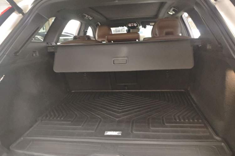 Used Volvo XC60 2022 B5 4x4 Smart Luxury Edition