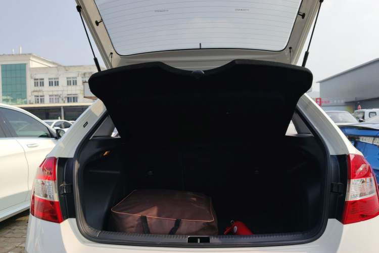 Used Skoda Rapid Spaceback 2019 Revised Version 1.5L Automatic Comfort Edition China V Standard
