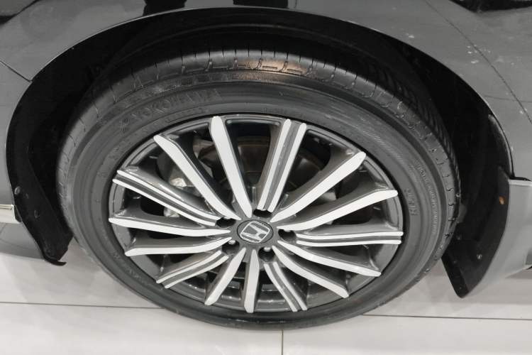 Used Honda Elysion 2024 2.0L eHEV Ultimate Edition