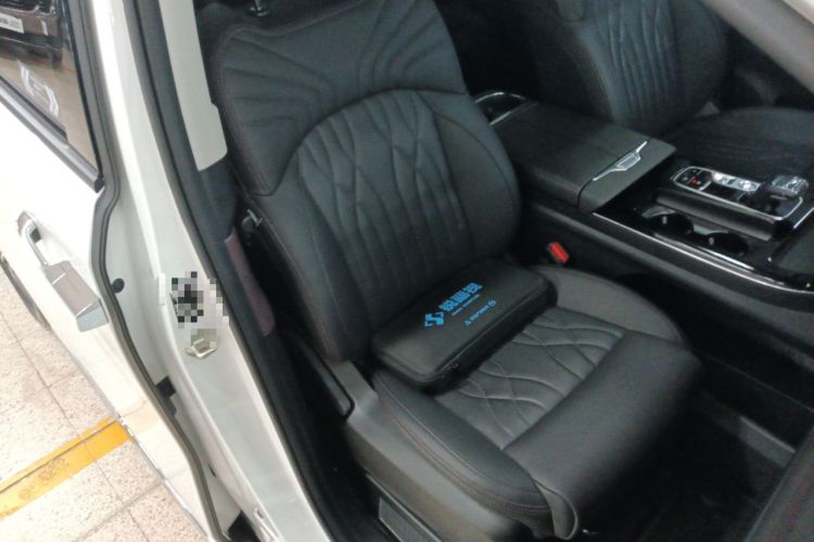 Used GAC Trumpchi M8 2024 Master Series 400T Prestige Edition
