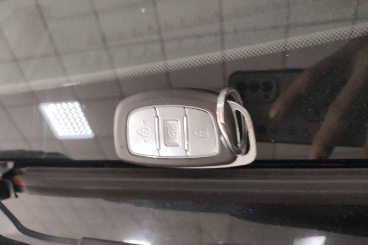 Used Hyundai Tucson 2018 1.6T Dual-Clutch Two-Wheel Drive 15th Anniversary Special Edition