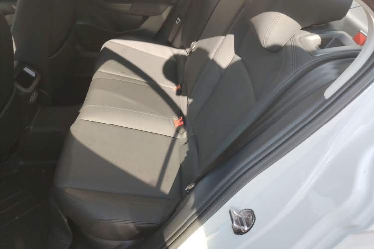 Used Volkswagen Bora 2021 1.5L Automatic Fashionable Smart Connectivity Version
