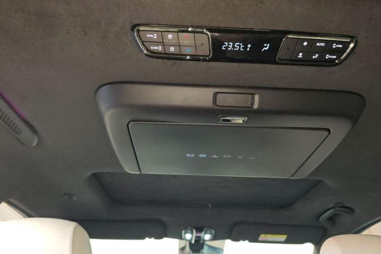 Used GAC Trumpchi M8 2023 Zongshi Series Dual-Motor YuZun Edition
