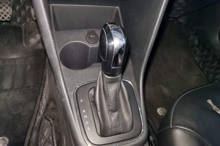 Used Volkswagen Polo 2016 1.4L Automatic Trendy Model
