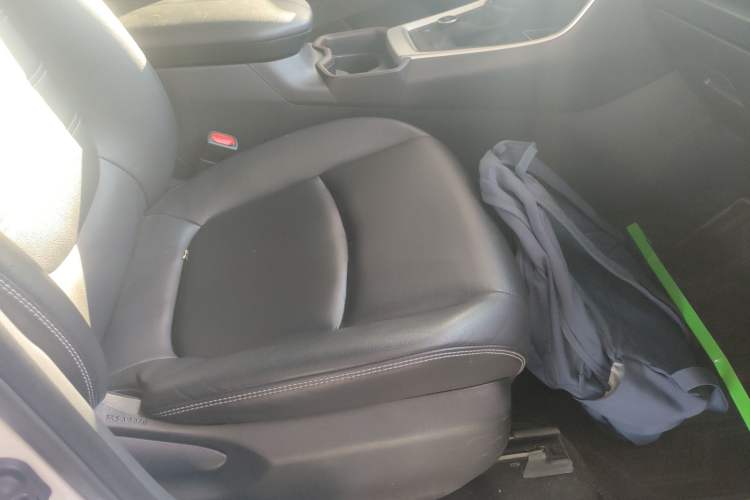 Used Toyota RAV4 2021 Dual-Engine 2.5L E-CVT Four-Wheel Drive Elite PLUS Edition
