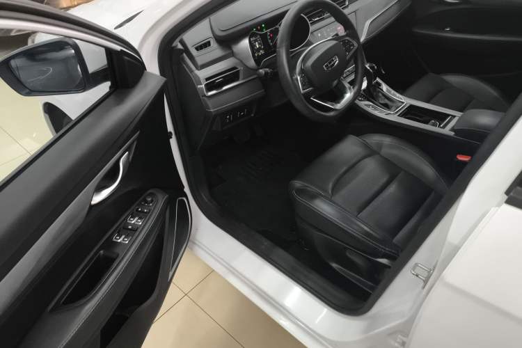 Used Geely Auto Emgrand 2021 UP 1.5L CVT Luxury Model
