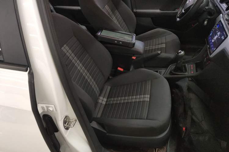 Used Volkswagen Lavida 2019 Lavida Start 1.5L Manual Fashion Edition China VI Standard
