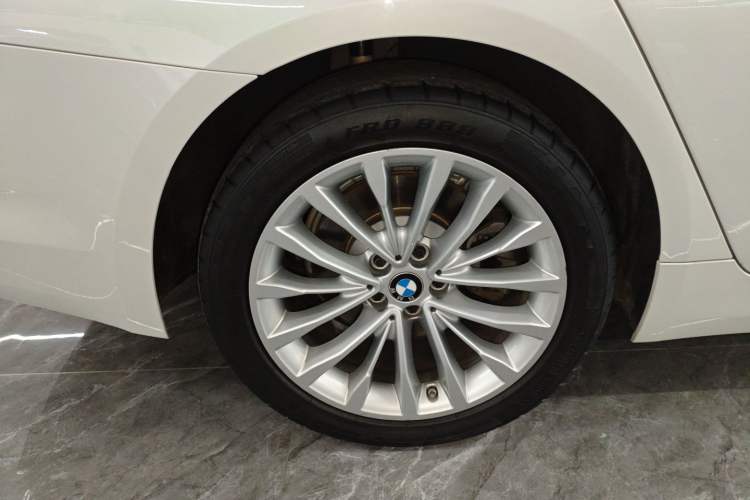 Used BMW 5 Series 2019 Facelifted 525Li Luxury Package