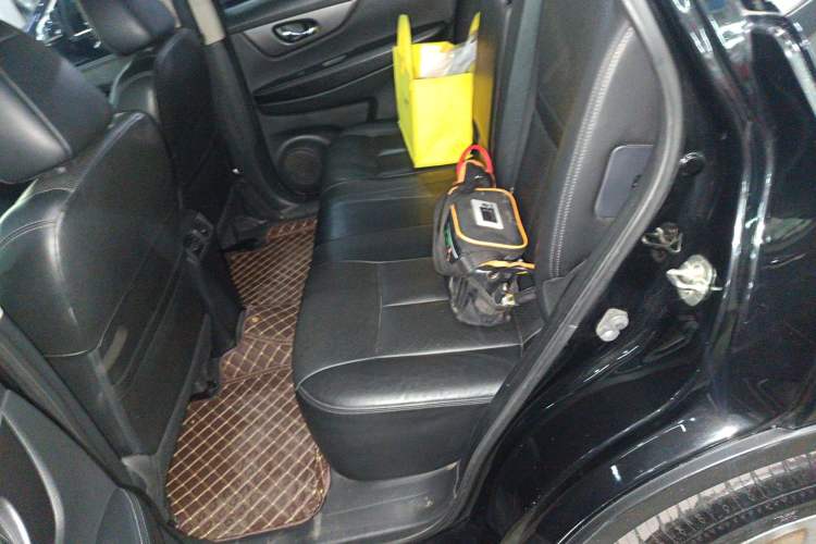 Used Nissan X-Trail 2014 2.0L CVT Comfort Edition 2WD
