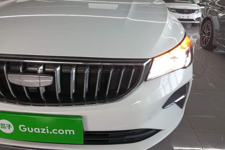 Used Geely Auto Emgrand 2025 4th Generation 1.5L CVT Longteng Edition
