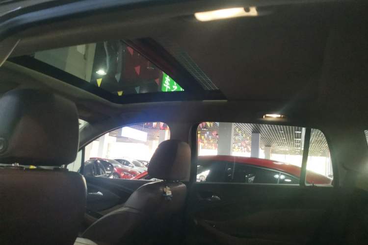 Used Buick Envision 2017 28T Four-Wheel Drive Elite Model