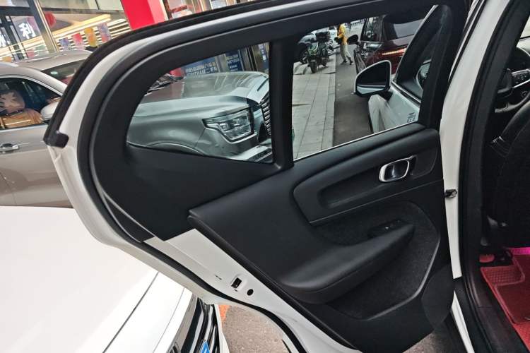 Used Volvo XC40 2021 T4 Four-Wheel Drive Smart Luxury Edition
