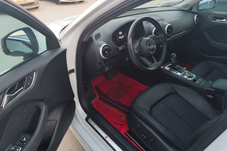 Used Audi A3 2020 Limousine 35 TFSI Fashion Edition China VI Emission Standard
