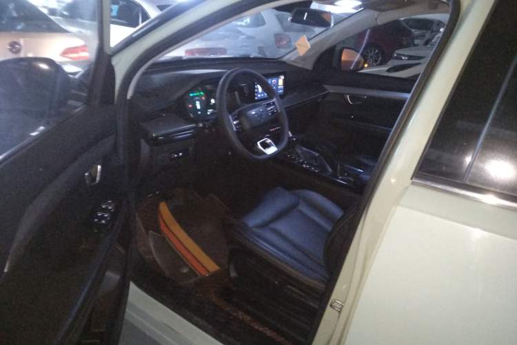 Used Wuling Asta 2021 1.5T CVT Starlight Edition
