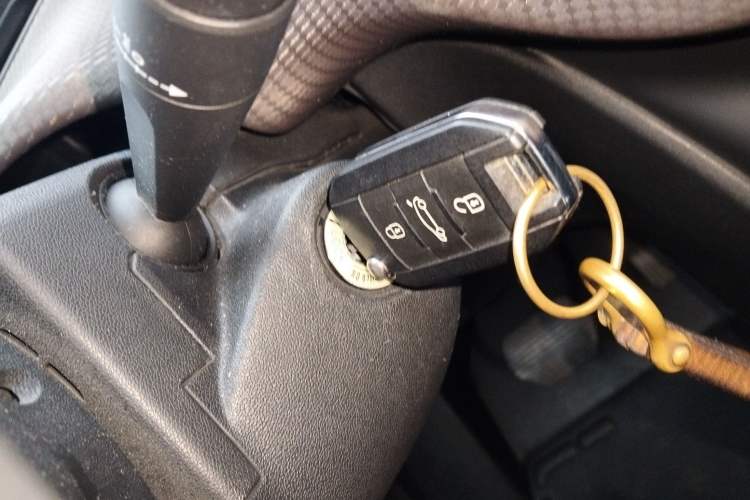 Used Peugeot 2008 2014 1.6L Automatic Fashion Edition
