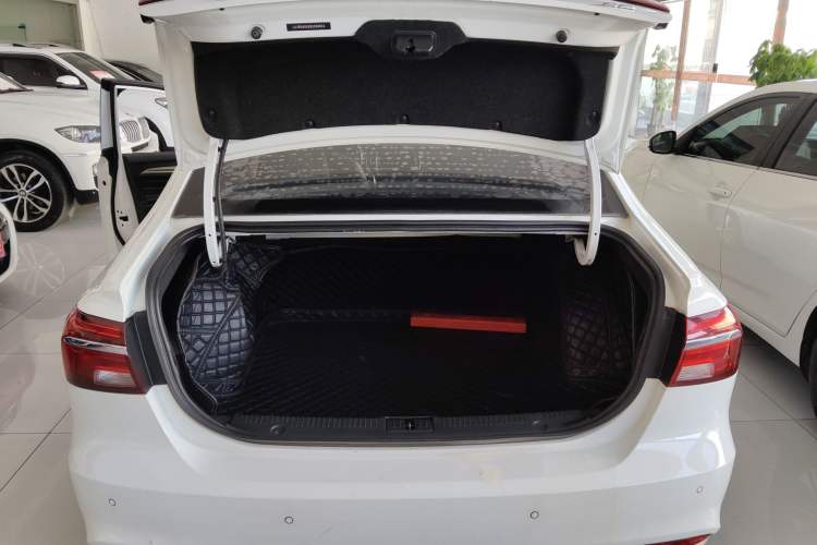 TDK.VehicleDetails.img