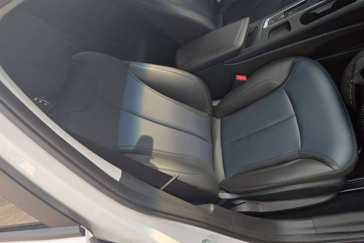 Used Buick Velite 6 2024 430km Comfort Edition
