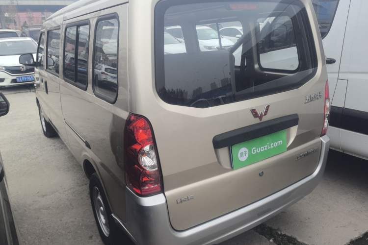 Used Wuling Rongguang 2021 1.5L Extended Standard Version with Air Conditioning – L3C
