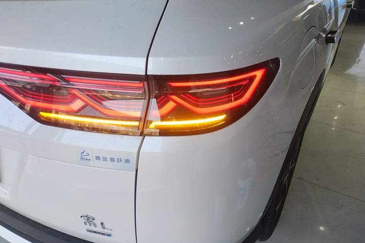 Used BYD Song L DM-i 2025 Intelligent Driving Version 160 km Beyond-Range Type