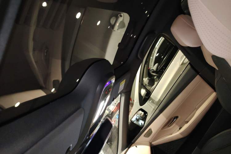 Used  SL03 2022 515 Pure Electric Version