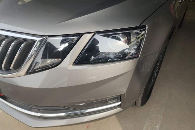 Used Skoda Octavia 2019 1.5L Automatic Luxury Edition