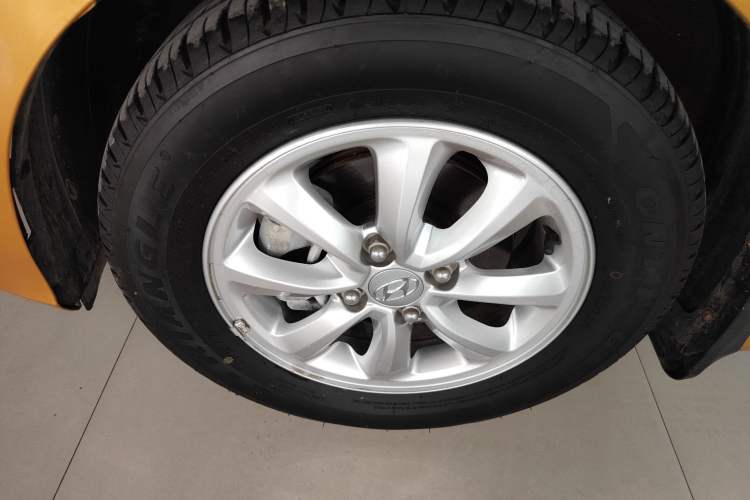 Used Hyundai Verna 2017 1.4L Automatic YueXiang Edition China V-standard
