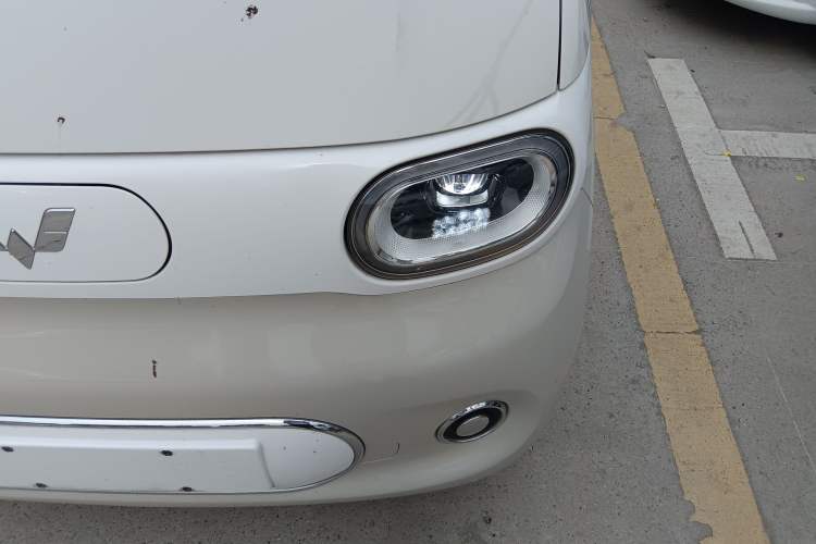 Used Wuling Hongguang MINIEV 2024 3rd Generation 215km Advanced Version
