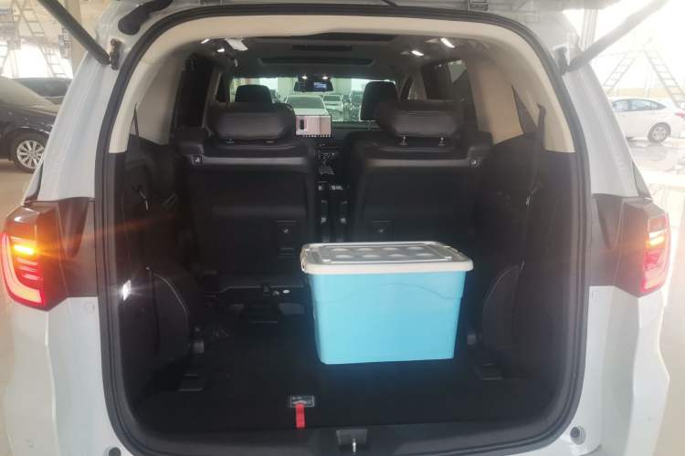 Used Honda Elysion 2024 2.0L eHEV Luxury Edition