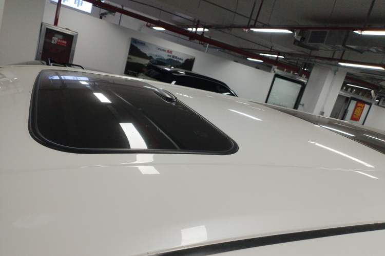 Used Toyota Alphard 2015 3.5L Luxury Edition
