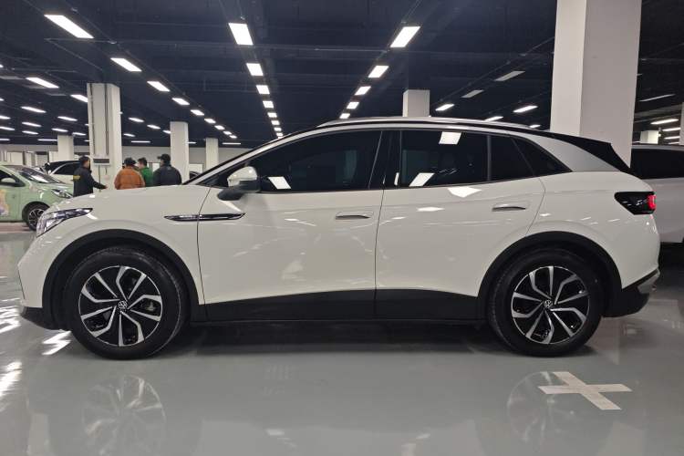 Used Volkswagen ID.4 X 2024 Pure & Smart Edition