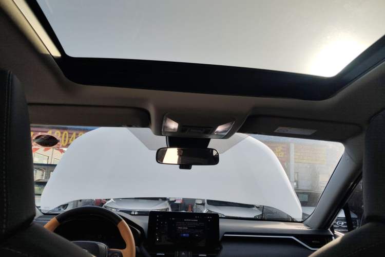 Used Toyota RAV4 2023 2.0L CVT Two-Wheel Drive Fashion Plus Edition
