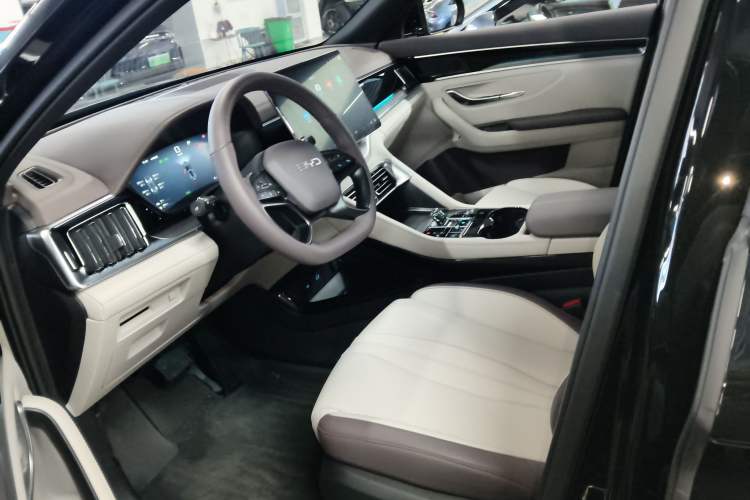 Used BYD Song PLUS New Energy 2025 DM-i Intelligent Driving 160KM Flagship Model
